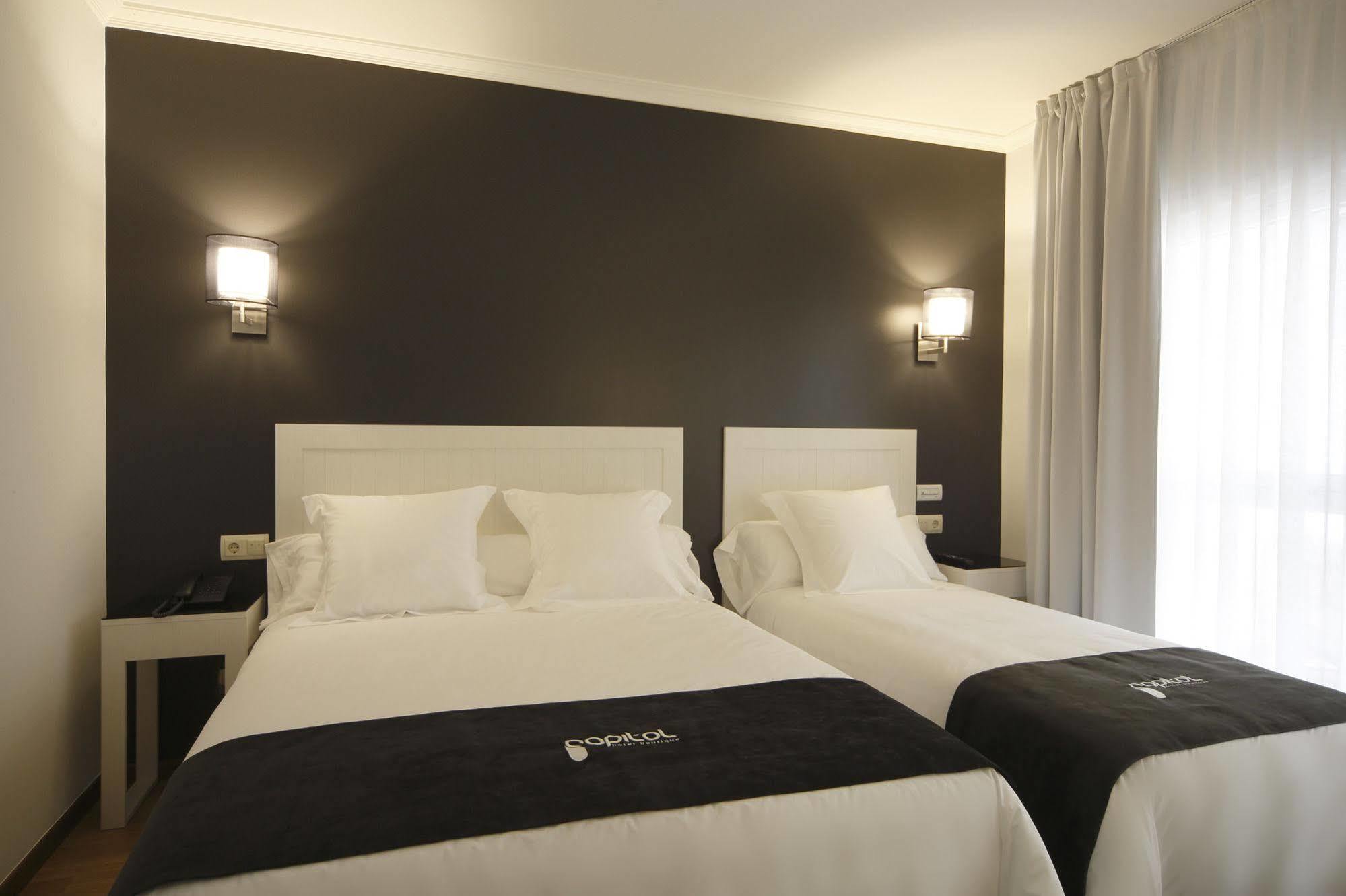 Capitol Boutique Hotel Santiago de Compostela Exterior photo